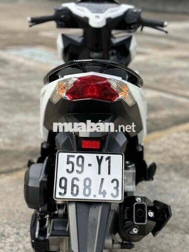 Honda Vario 150 Trắng