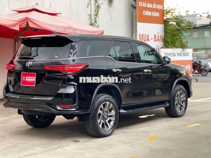 Fortuner Legender 2022 1 Cầu - Đen 80.300 km