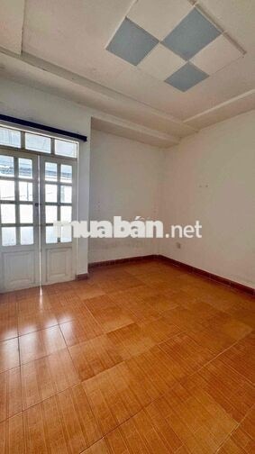 Cho thuê nhà ấp 7 xtt gần chợ đại hải