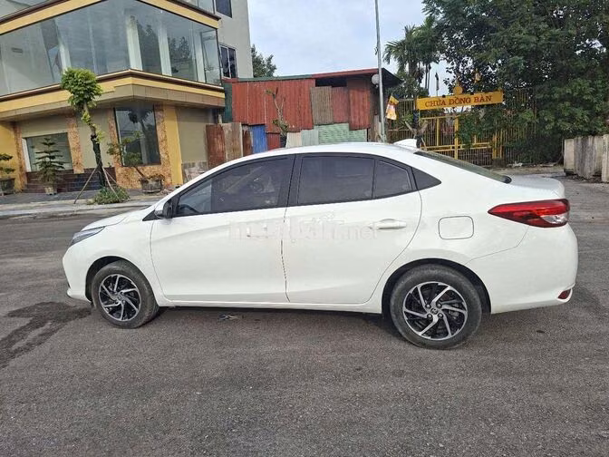 Toyota Vios 2022 Trắng Tự động Việt Nam