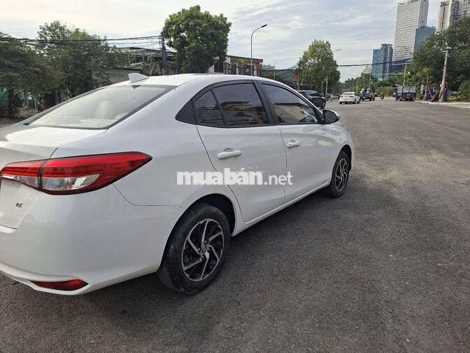 Toyota Vios 2022 Trắng Tự động Việt Nam