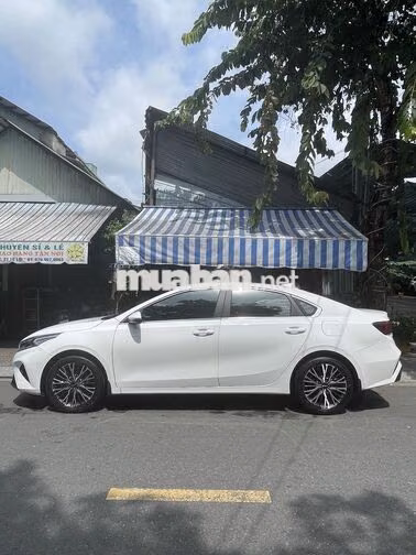 Kia K3 2024 2.0 Premium Trắng 14.000 km