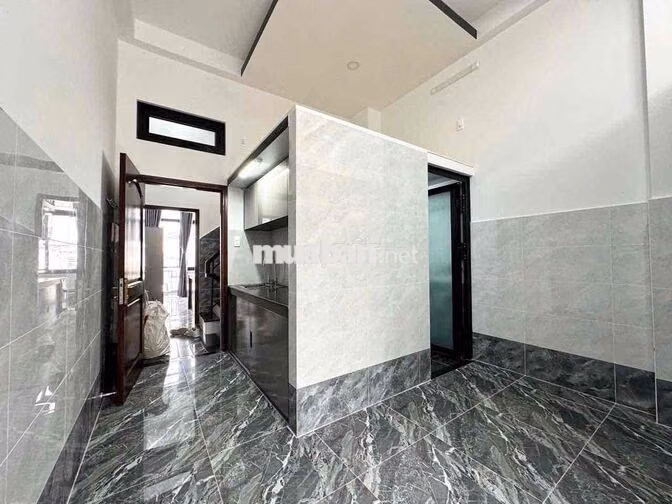 1/10 trống  185/3C Phan Đình Phùng p17 Phú Nhuận  Nước 100k/ng Phí d