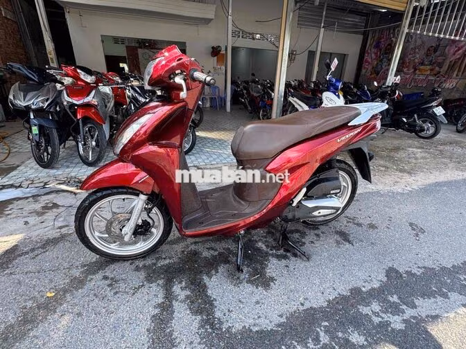 Honda Vision 2022 màu Đỏ