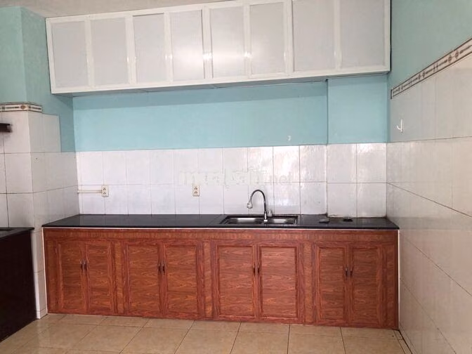 Bán căn hộ chung cư Ngô Gia Tự, Quận 10, 65m2, 2pn, 3.2 tỷ, có sổ