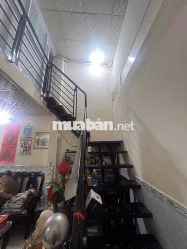 Nhà Q7 4x19, 1 lửng, Giá 4,750 tỷ. Sổ Hồng