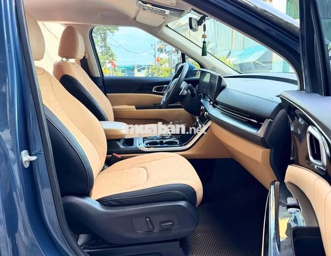 KIA CARNIVAL 2022 Dầu Premium Núm Xoay