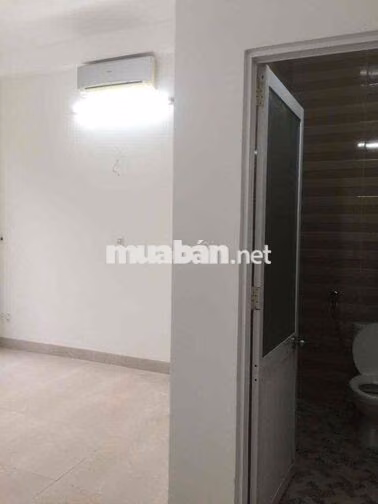 Cho thuê nhà 3 tầng mặt tiền Gần Đặng Huy Trứ, gần Biển Nguyễn Tất Thà