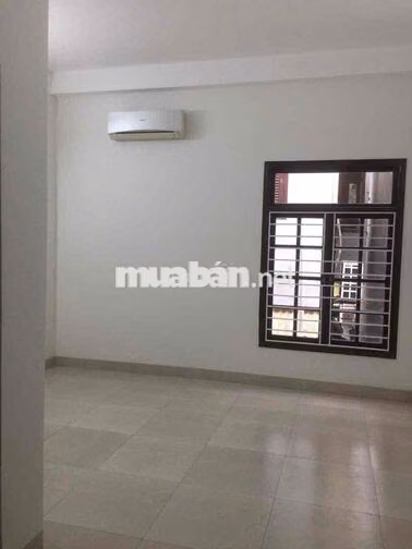 Cho thuê nhà 3 tầng mặt tiền Gần Đặng Huy Trứ, gần Biển Nguyễn Tất Thà