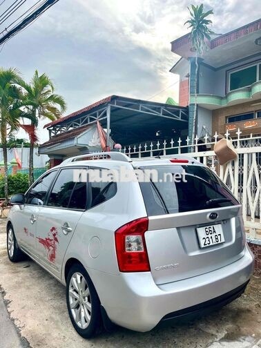 Kia Carens 7 chỗ 2013 Bạc Xăng 2.0