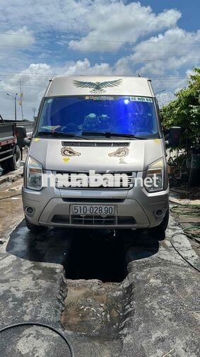 Ford Transit 2015 6 chỗ Bạc