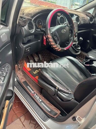 Kia Carens 7 chỗ 2013 Bạc Xăng 2.0