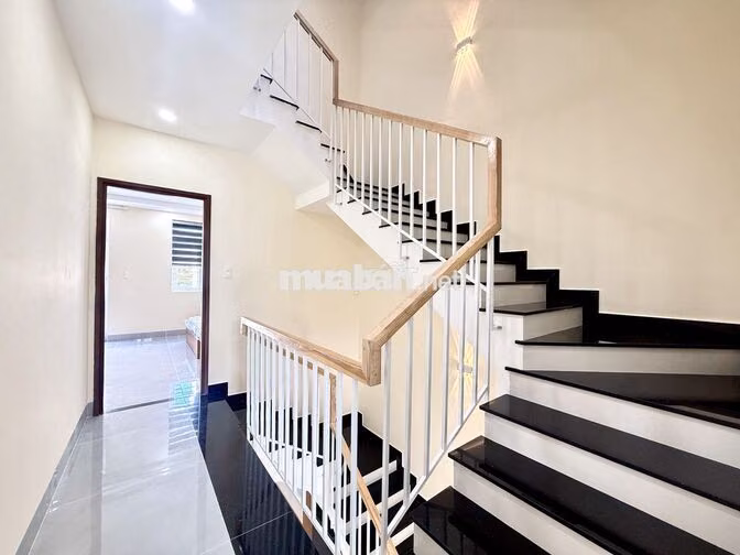 KHU ĐÔ THỊ MỸ GIA NHÀ MỚI XÂY 3 PHÒNG NGỦ FULL NỘI THẤT