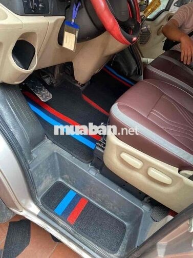 Ford Transit 2015 6 chỗ Bạc