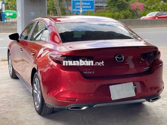 Mazda Mazda 3 Luxury 2022 Đỏ 29.000 km