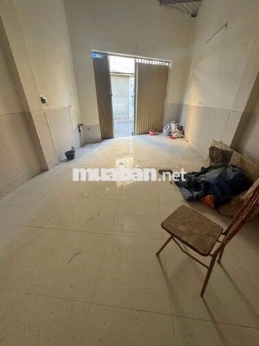 Cho Thuê Nhà Mặt Đường Lạc Hồng, Kinh Doanh, Giá 8.5tr/tháng