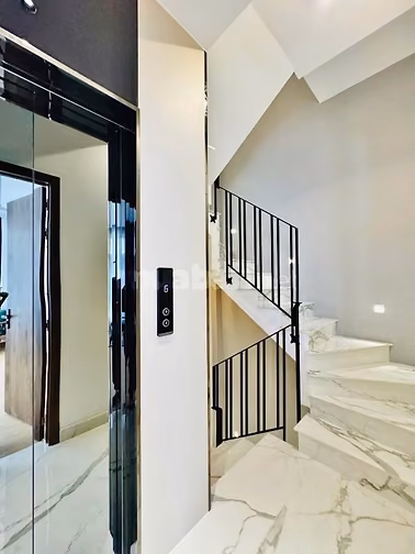 ⭐️Nhà 4 lầu tuyệt đẹp Cao cấp góc 2 mặt hẻm xe hơi 6m Đường Số 3