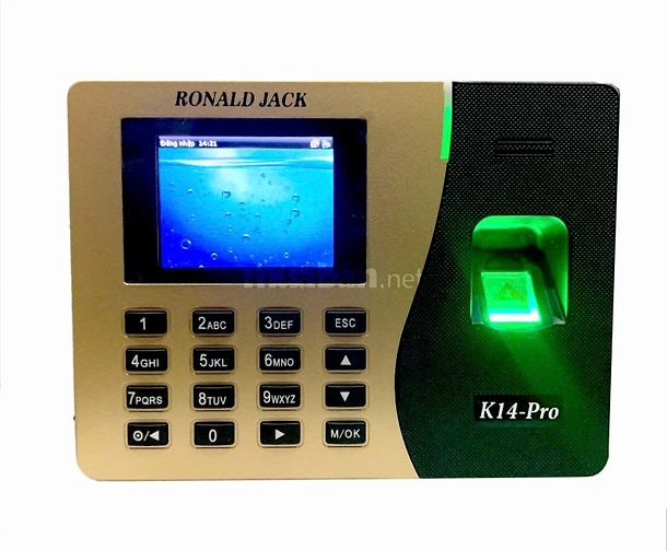 Máy chấm công khuôn mặt vân tay và thẻ Ronald Jack MB10VL lắp đặt miễn