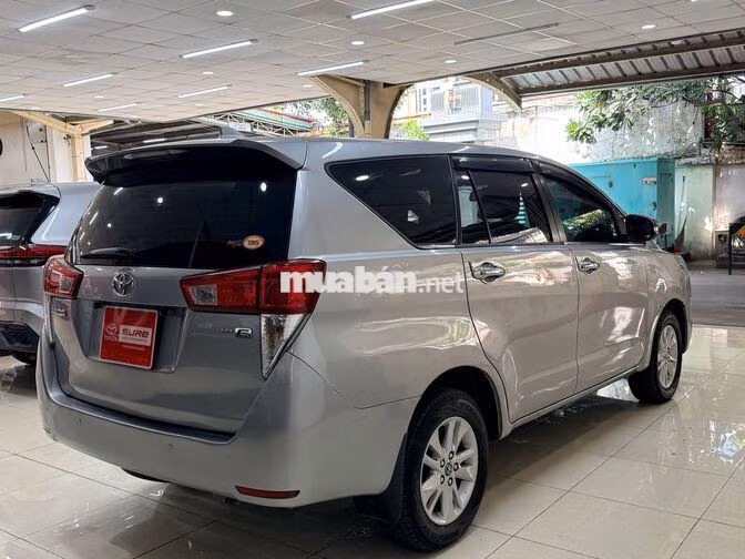 Toyota Innova E 2017 2.0MT Bạc 152.552 km