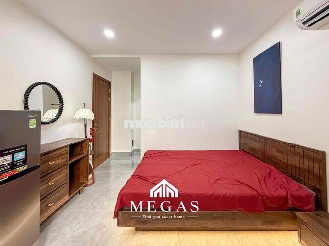 Studio mới 100%, Ngay cổng Văn Lang
