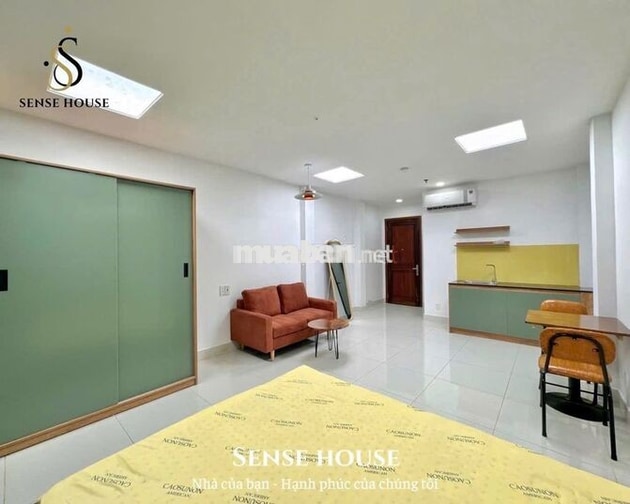 Căn Hộ Ban Công | Full Nội Thất - Rộng 40m2 Ngay Vườn Lài