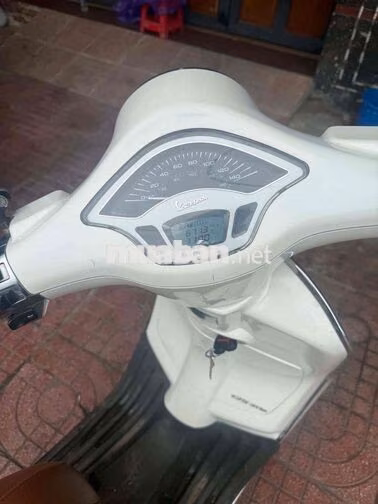 Thanh ly Piaggio Vespa 2016 Trắng