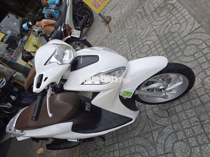 Honda Vision 2024 Trắng