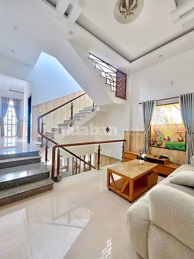 16..CHO THUÊ NHÀ 3 TẦNG KIỆT OTO HÀ HUY TẬP ..THANH KHÊ