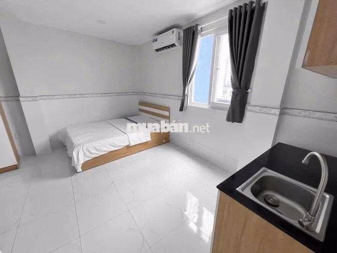 Phòng Đón nắng full nội thất - Lê Văn Sỹ, gần Nhà Thờ Ba Chuông Quận 3