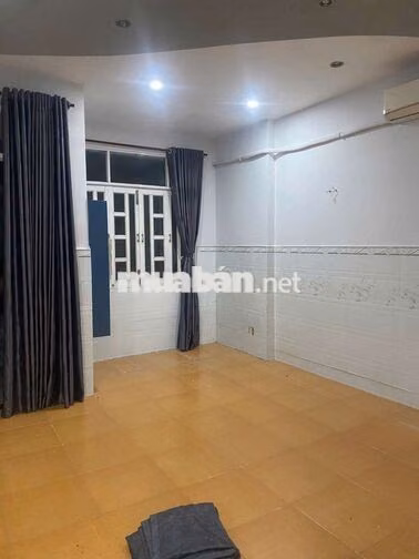 Cho thuê nhà Tân Thới Nhất 5x21m, 1 trệt 2 lầu 4PN, 3WC, full nội thất