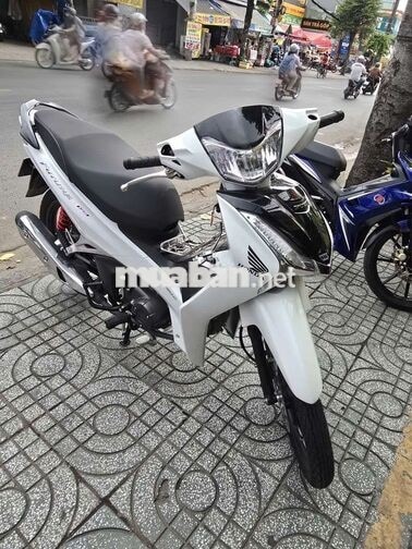 Future 2025 Trắng.odo:6k.BS:70.máy zin.xe đẹp.