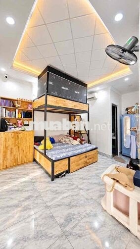 🏡 HIẾM - 80M², NGANG 10M, 5 TẦNG, 4PN, Ô TÔ ĐỂ TRONG NHÀ, 6,5 TỶ