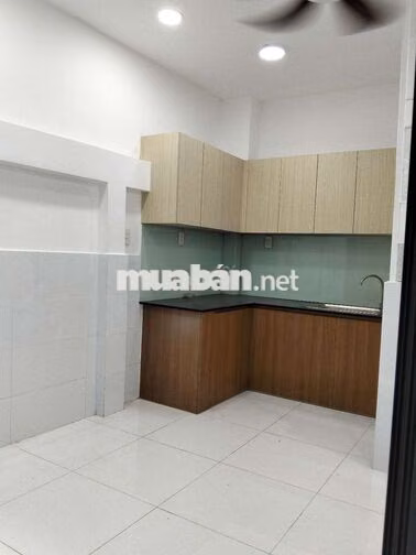 BÁN NHÀ 3 TẦNG ĐƯỜNG BÙI MINH TRỰC - HẺM THÔNG TỨ TUNG - GIÁ 2.39 TỶ 