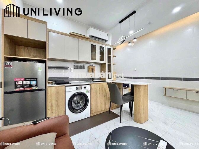 CHO THUÊ 1PN TÁCH BẾP BAN CÔNG NGAY NGÃ TƯ HÀNG XANH, ĐH HUTECH, UEF