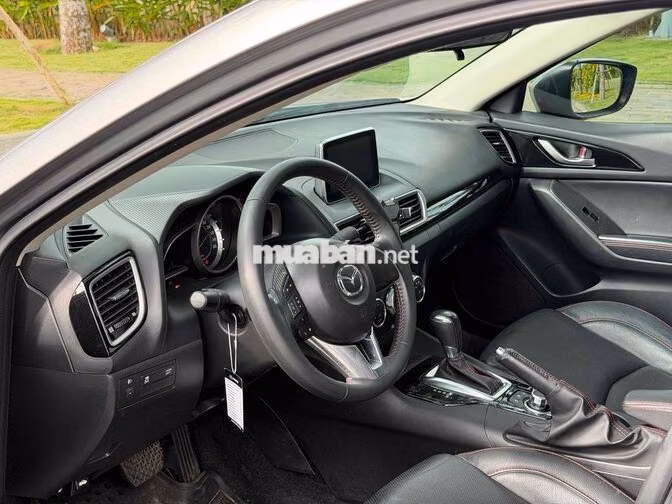 Mazda Mazda 3 2016 Xám 80.000km