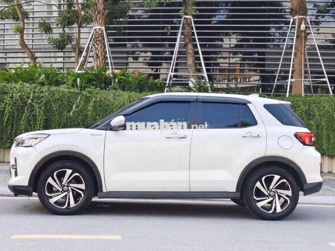 Toyota Raize SUV Trắng Đã sử dụng