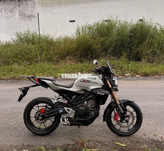 Honda CB150R Thái Lan Trắng đỏ Đen