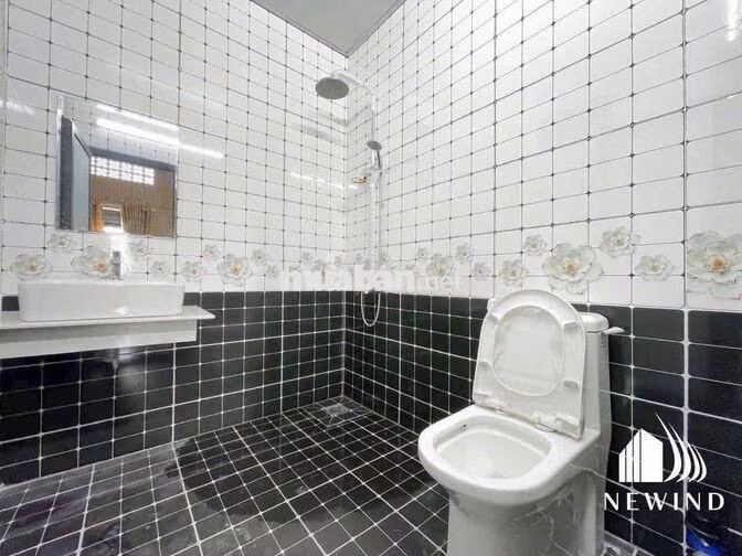 CĂN 2PN NẰM NGAY TRỤC ĐƯỜNG HUỲNH TẤN PHÁT TIỆN QUA PHÚ MỸ HƯNG