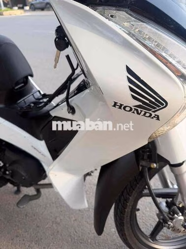 Honda Future Led Fi 2024 chính chủ ký màu - Trắng
