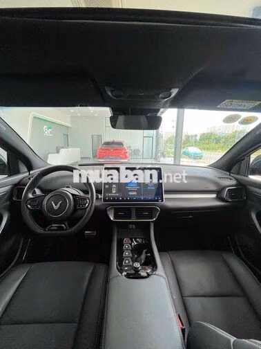VinFast VF8 Plus 2024 Xanh Rêu 19.000 Km