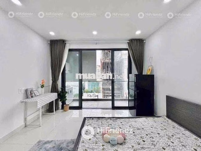STUDIO LUXYRY FULL NỘI THẤT NGAY AEON TÂN PHÚ - BAN CÔNG MÁY GIẶT RIÊN