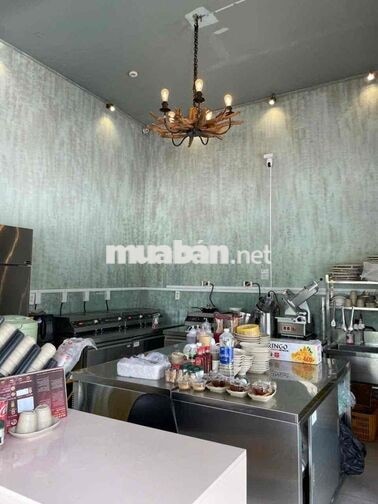 Cho thuê quán kèm toàn bộ thiết bị tại 21 Nguyễn Cao – 35 triệu/tháng