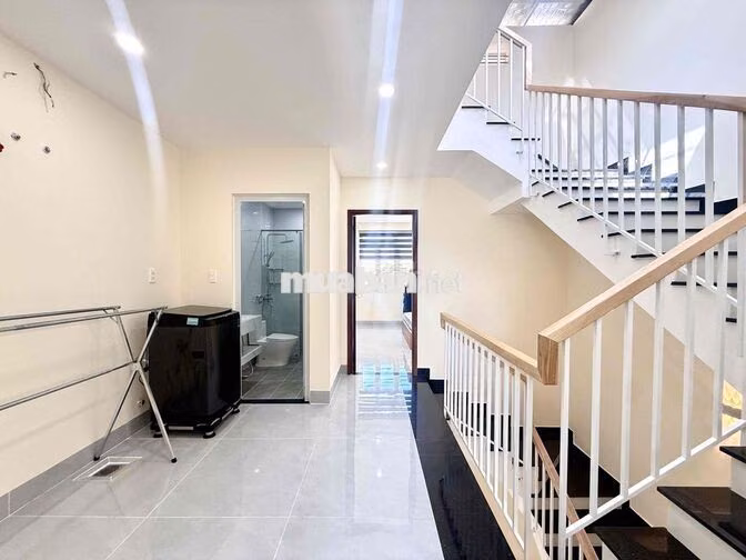 CHO THUÊ NHÀ NGUYÊN CĂN MỚI XÂY MỸ GIA GIÁ 26 TRIỆU/THÁNG