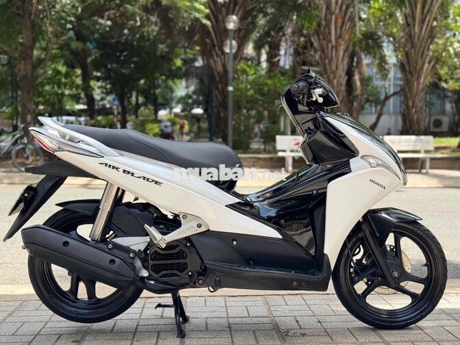 Honda Air Blade 2011 Trắng máy nguyên zin cực chât