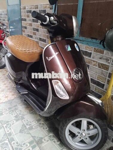 Piaggio Vespa Nâu 2010