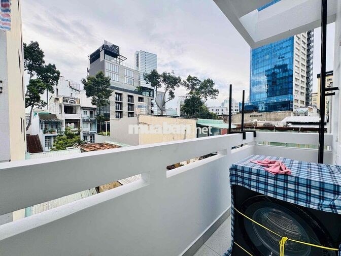 CHO THUÊ CĂN HỘ BALCONY MỚI 100% NGAY BẾN THÀNH FULL TIỆN NGHI CAO CÂP