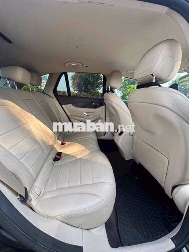 Chính chủ Bán xe Mercedes GLC 200 2018