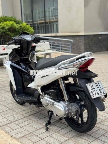 Honda Air Blade 2011 Trắng máy nguyên zin cực chât