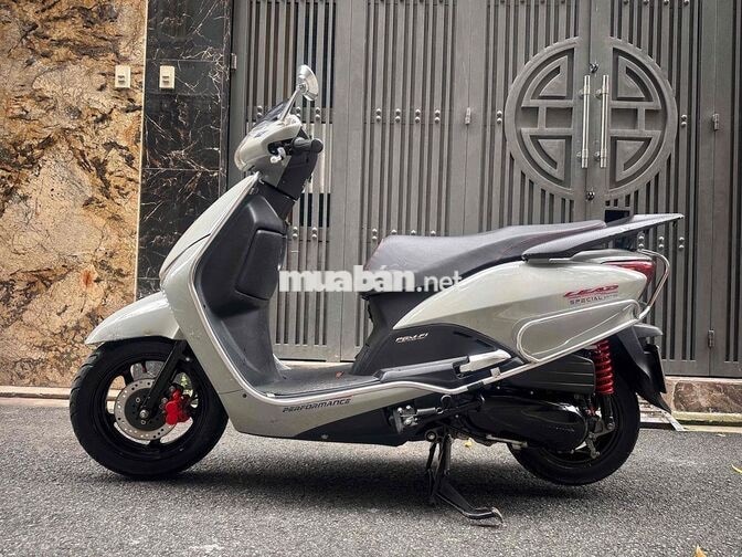 Honda Lead 2010 Xám xi măng , chính chủ