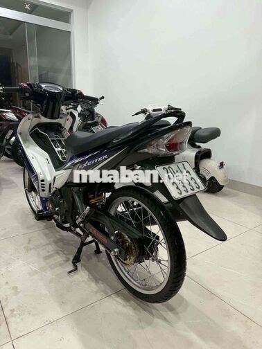 Yamaha Exciter Đen trắng Xe côn tay